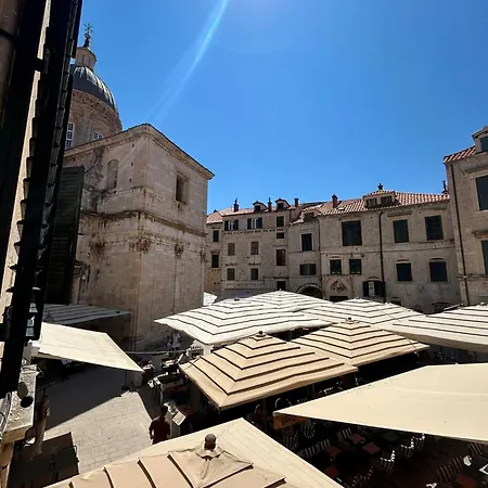 Square * Dubrovnik